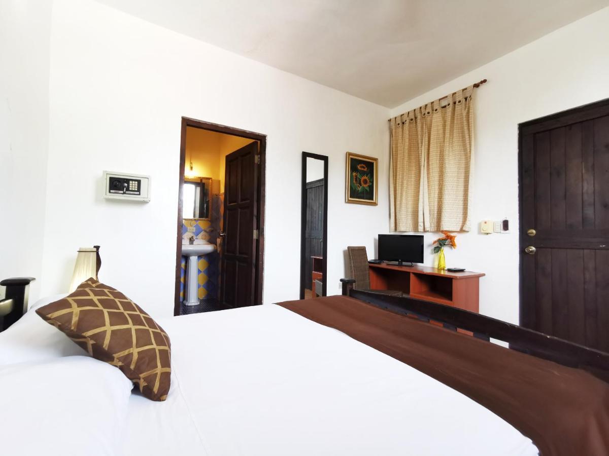 Mansion Colonial Dona Elvina Santo Domingo Exterior photo