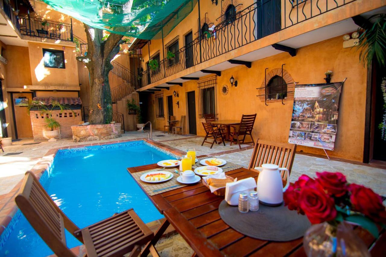 Mansion Colonial Dona Elvina Santo Domingo Exterior photo